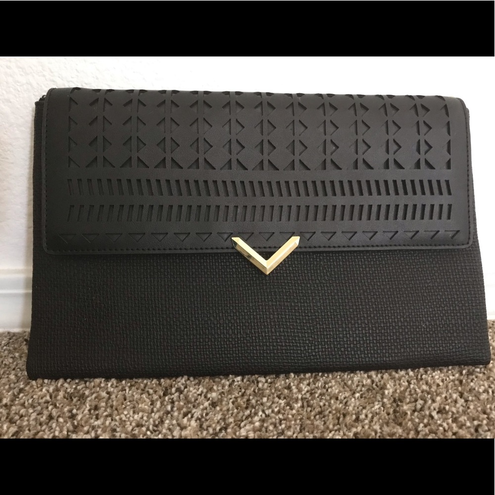 Stell & Dot Clutch
